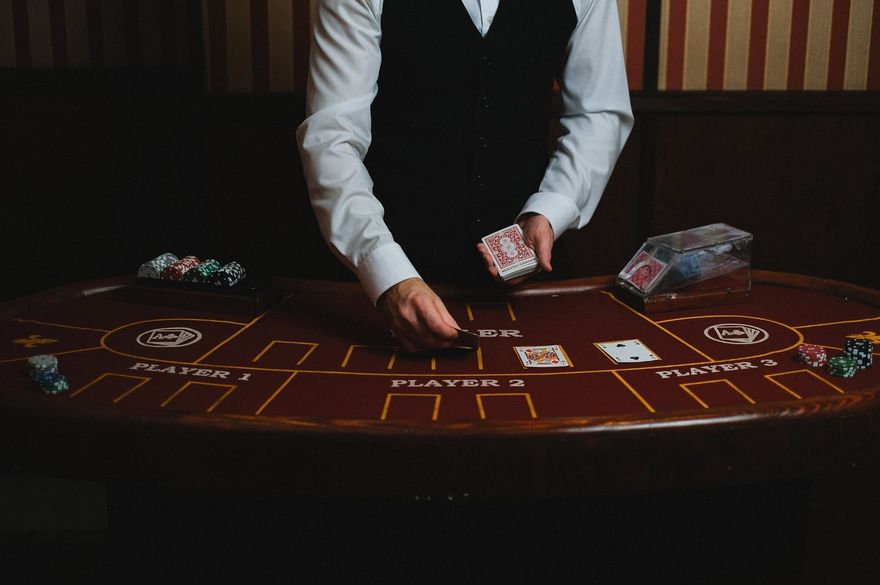Card Games Free Vs Real Money