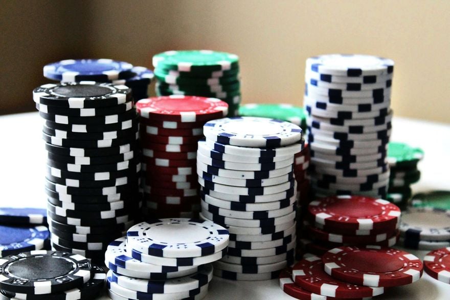 Pros And Cons Of Cashback Bonuses (immediately Above This H2)