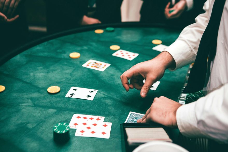 Video Poker โ Strategy Based Edge